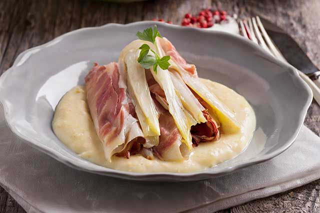 Firefly Endives braisees au jambon et a la bechamel 5385