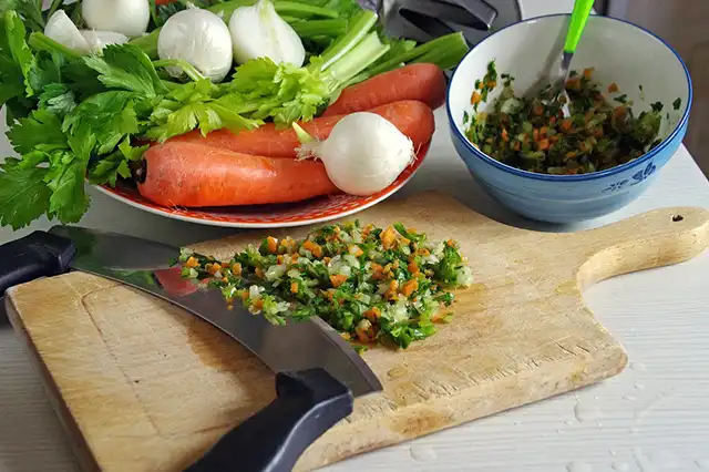 oignons blancs en cuisine 01
