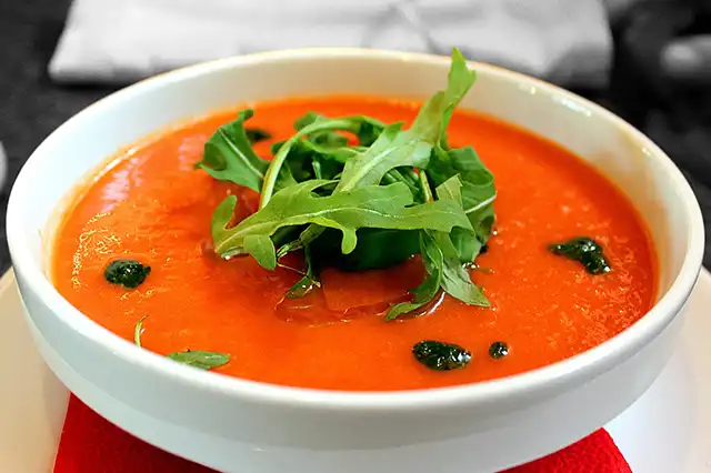 tomates en cuisine 01